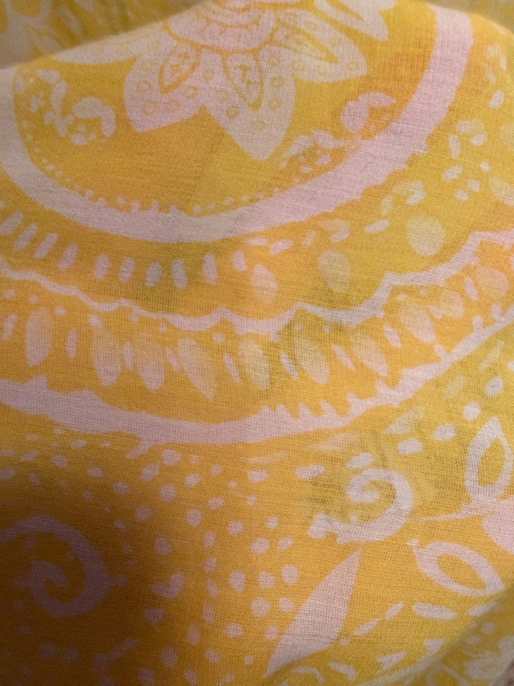 🐣🐣🐣BOGOHO🐣🐣🐣Women’s Yellow Paisley Henley Top - Picture 5 of 9